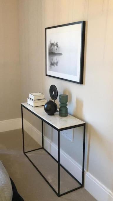 Amazing New Built Townhouse With Garden In London Villa Hendon Exterior foto